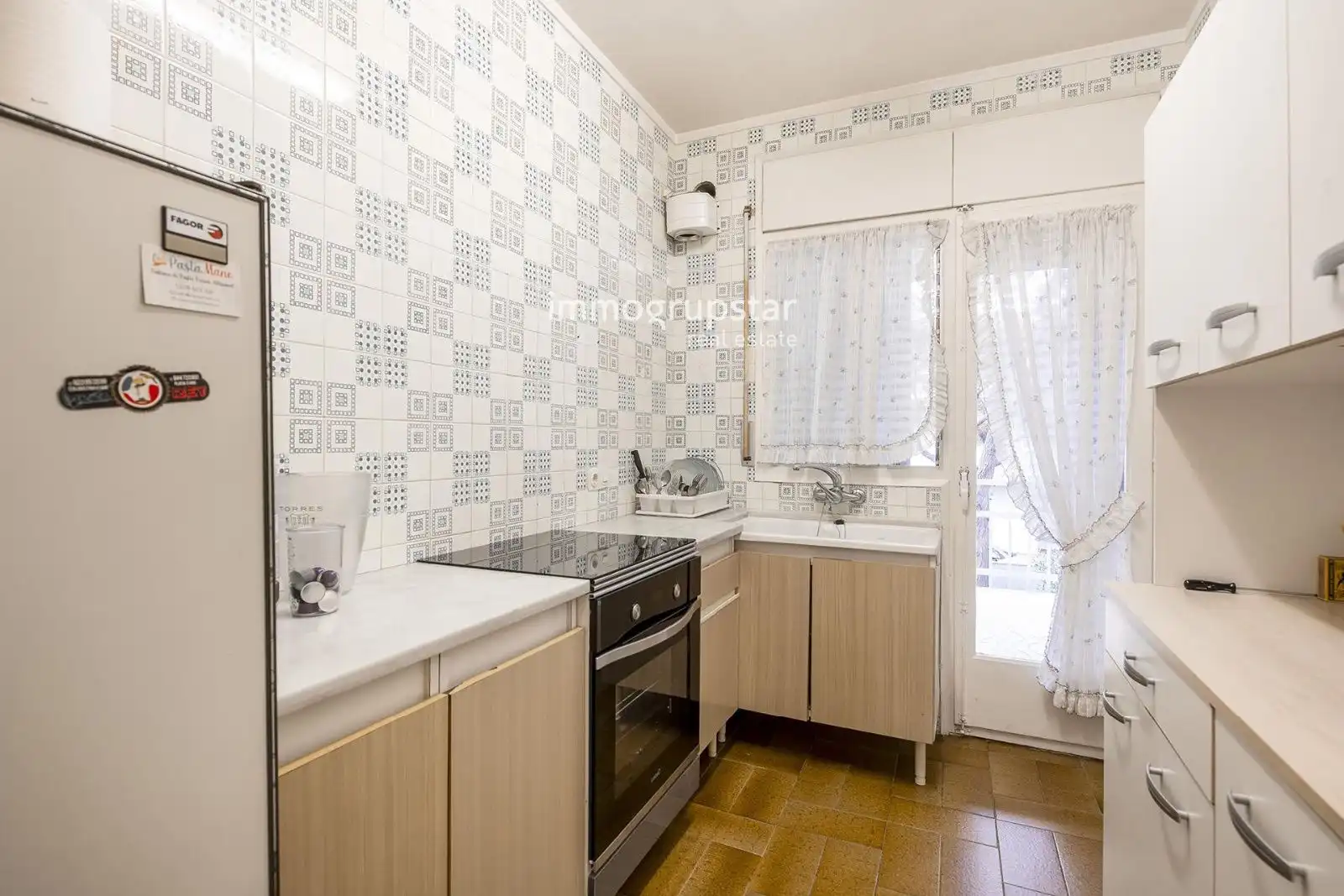 Küche von Wohnung zum Verkauf in Castell d'Aro, Platja d'Aro i s'Agaró mit Heizung, Terrasse und Möbliert