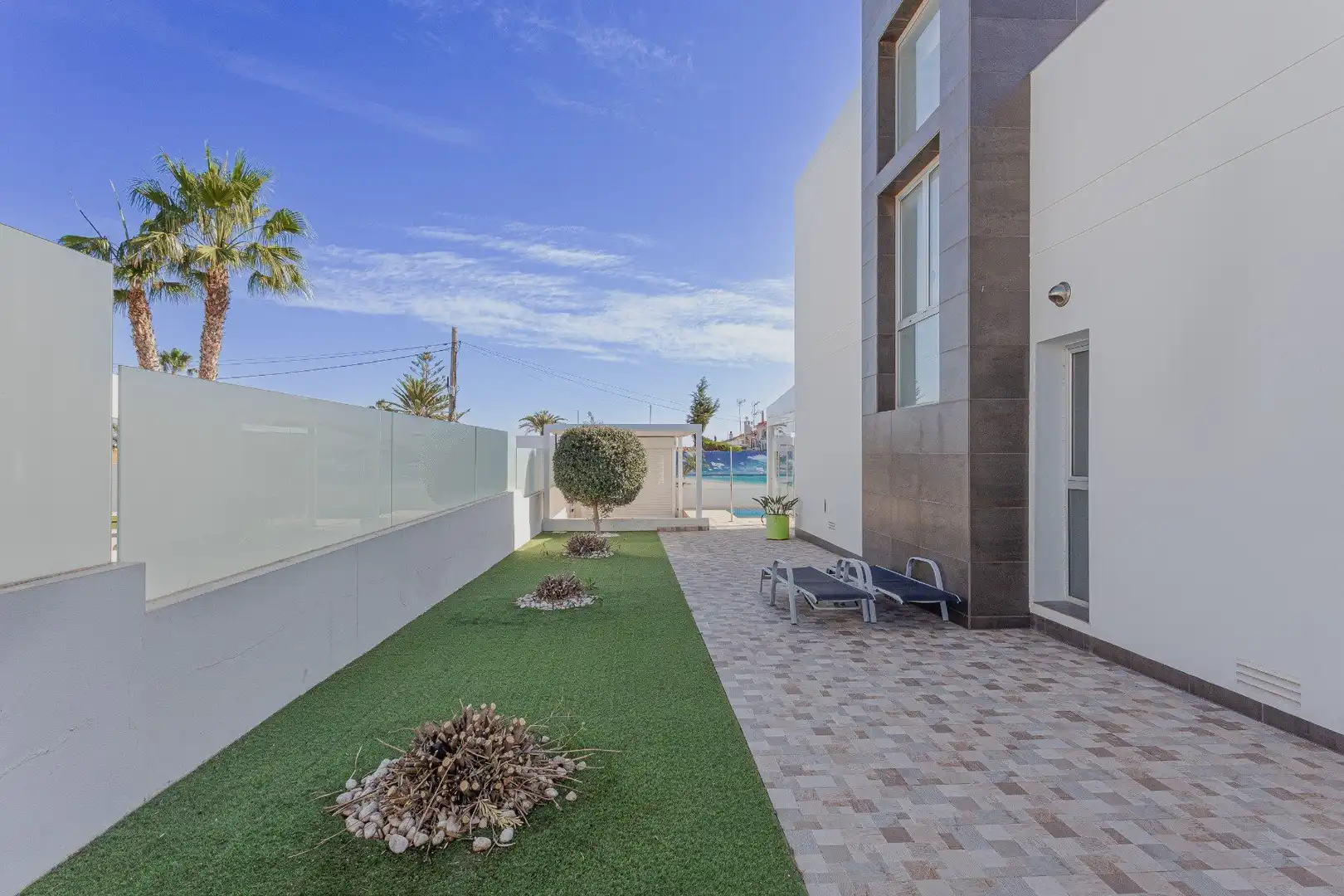 Terrassa de Casa o xalet en venda en Orihuela amb Traster, Moblat i Rentadora