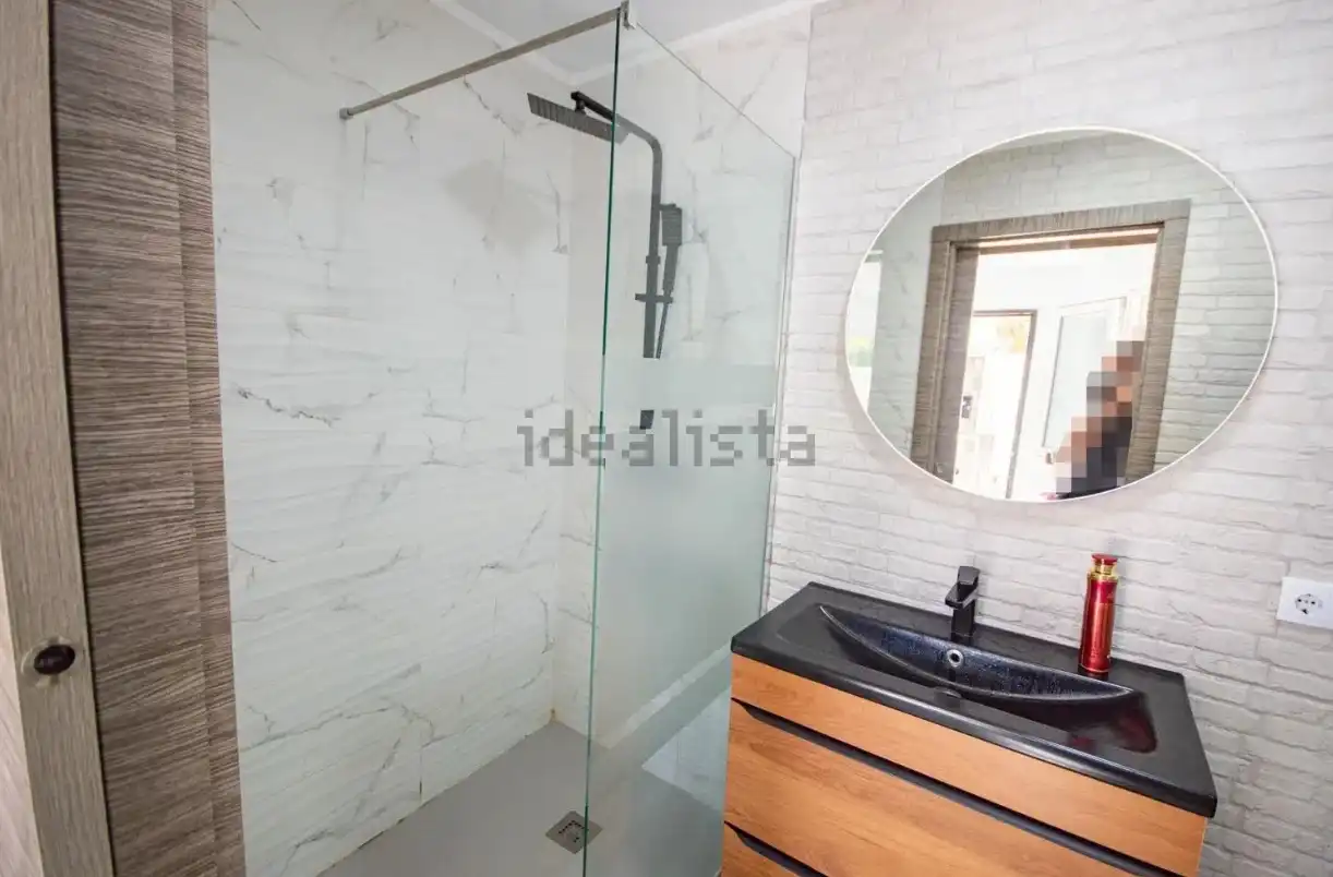 Badezimmer von Haus oder Chalet zum Verkauf in Elda mit Klimaanlage, Terrasse und Abstellraum
