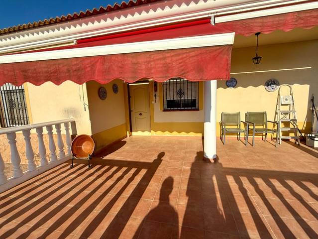 Casa-chalet en Alquiler en Almodóvar del Río