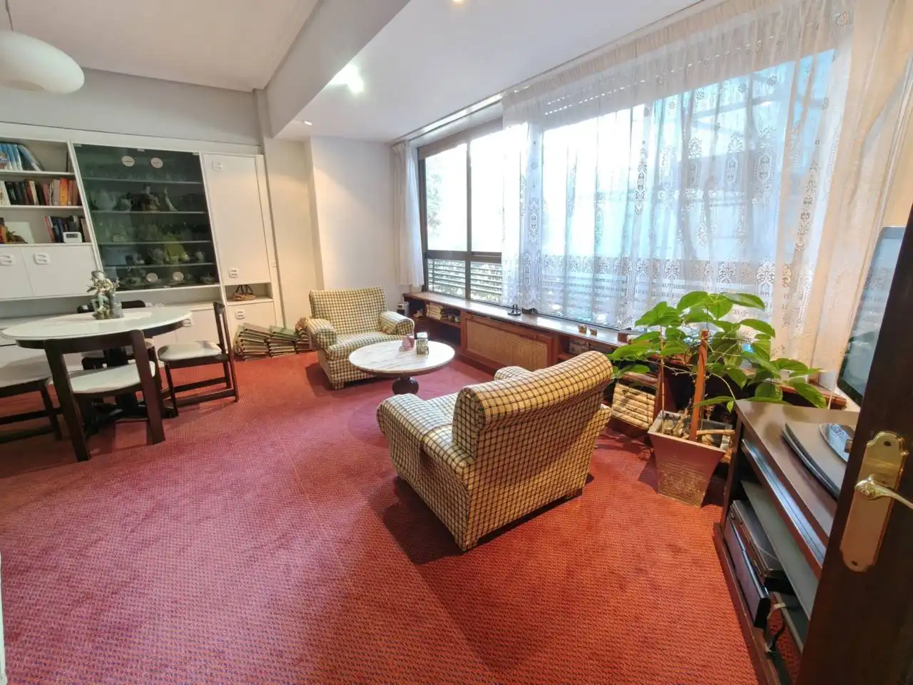 Living room of Flat for sale in Bilbao   with Heating and Balcony