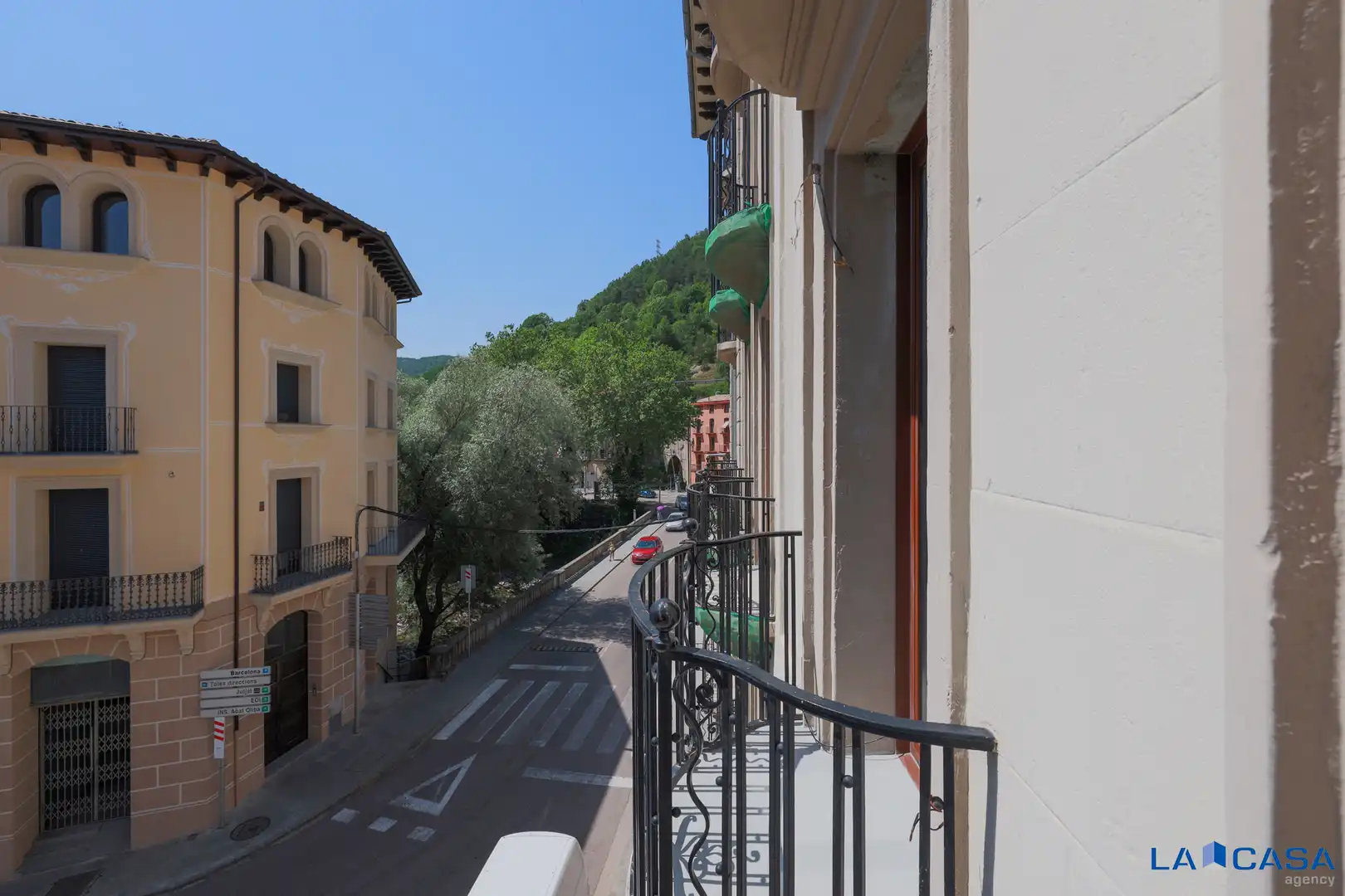 Terrassa de Pis en venda en Ripoll amb Calefacció i Balcó