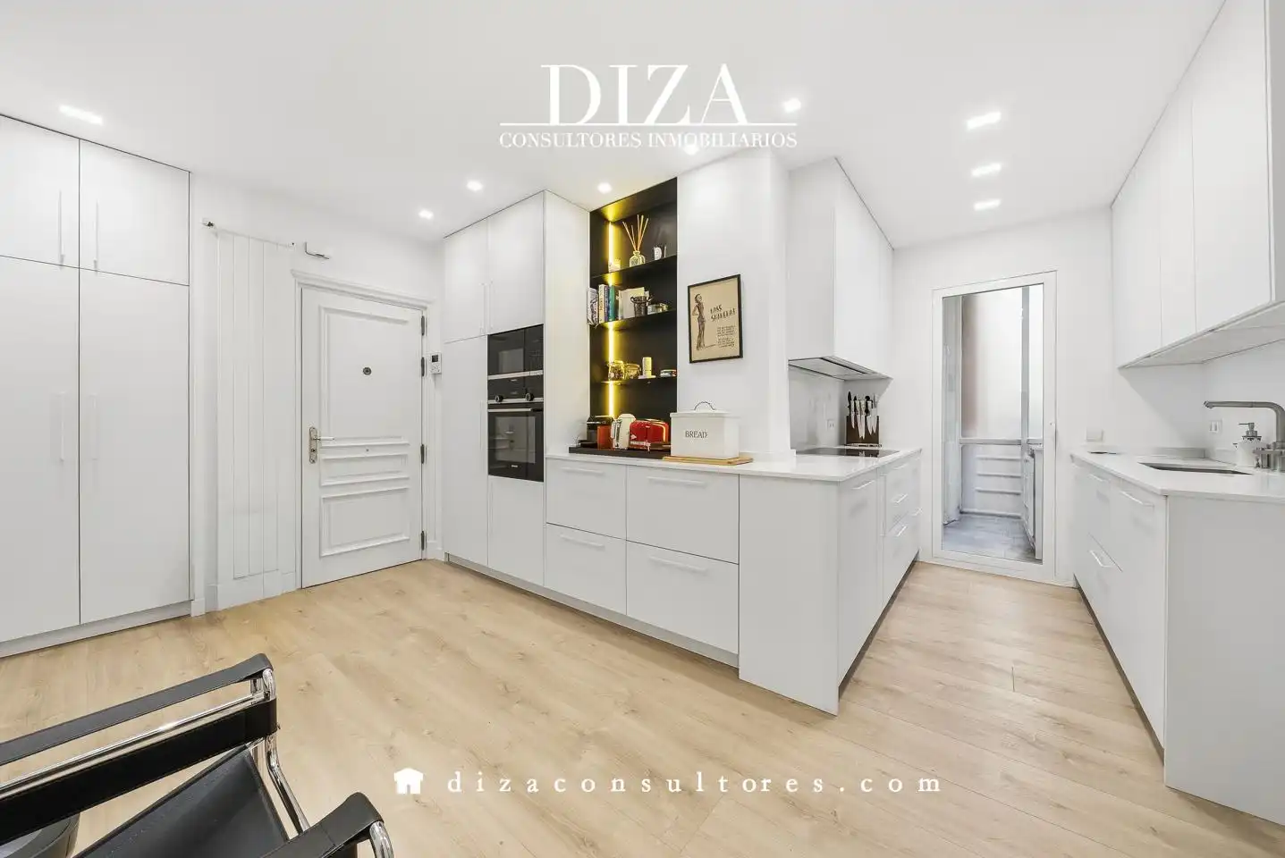 Flat with terrace to rent in Calle del Príncipe de Vergara, imagen 13