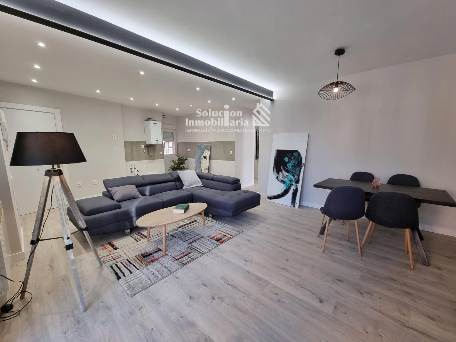 Sala d'estar de Pis en venda en Salamanca Capital amb Calefacció