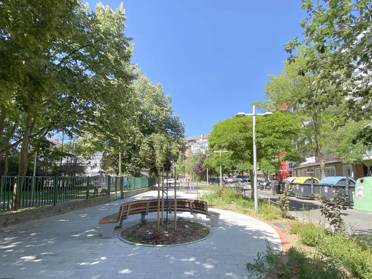 Vista exterior de Piso en venta en Vitoria - Gasteiz con Calefacción, Terraza y Trastero