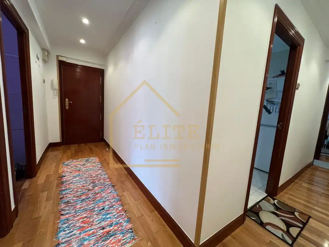 Piso en venta en Santurtzi  con Calefacción, Trastero y Balcón