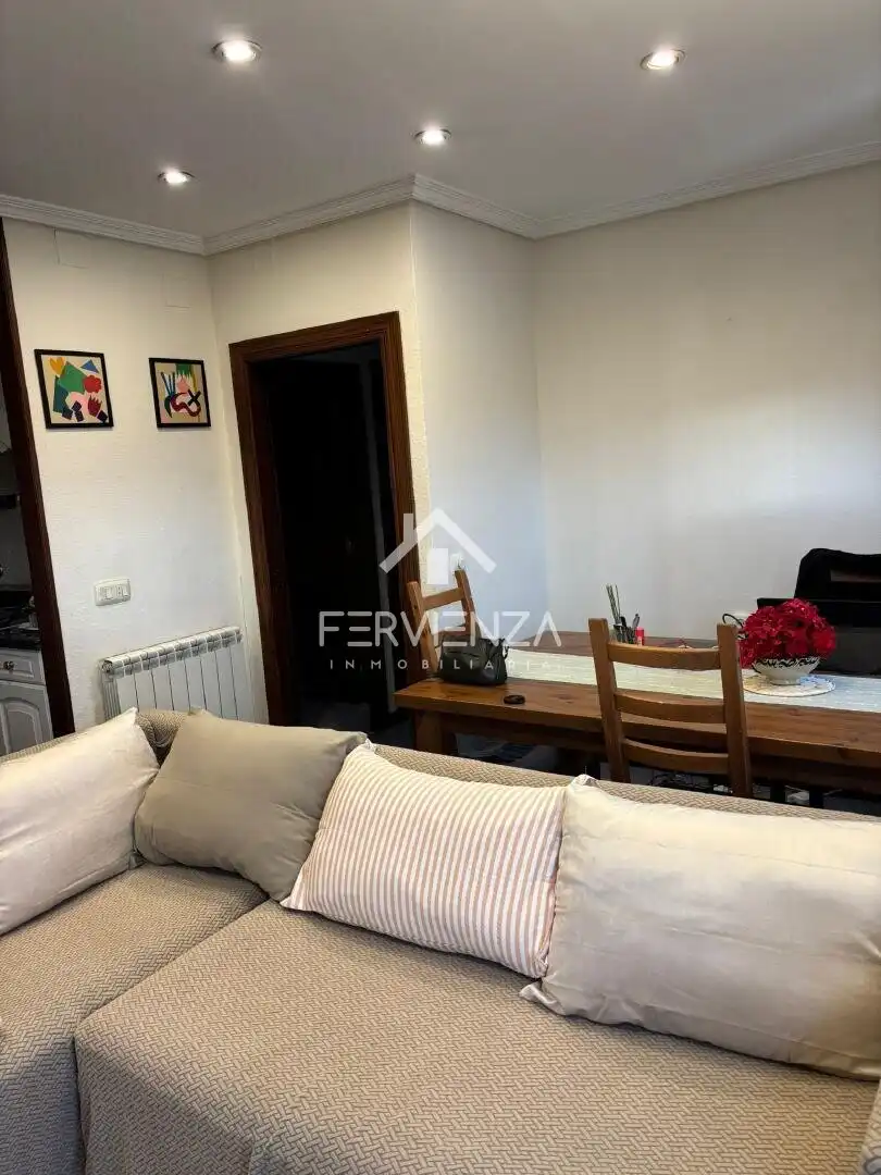 Sala de estar de Piso en venta en Oviedo 