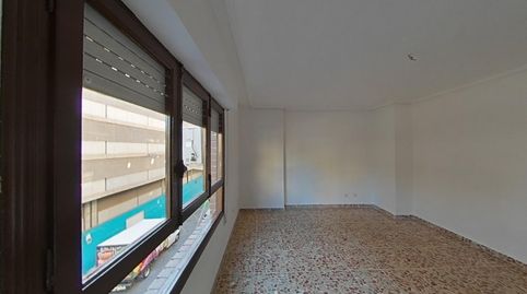 Foto 2 de Piso en venta en C/ Capitán Baltasar Tristany, Plaza Crevillente - Antiguos Juzgados - El Asilo, Elche / Elx