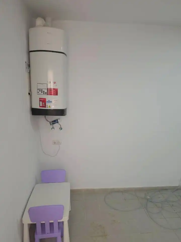 Bany de Casa adosada en venda en Magán amb Calefacció, Parquet i Terrassa