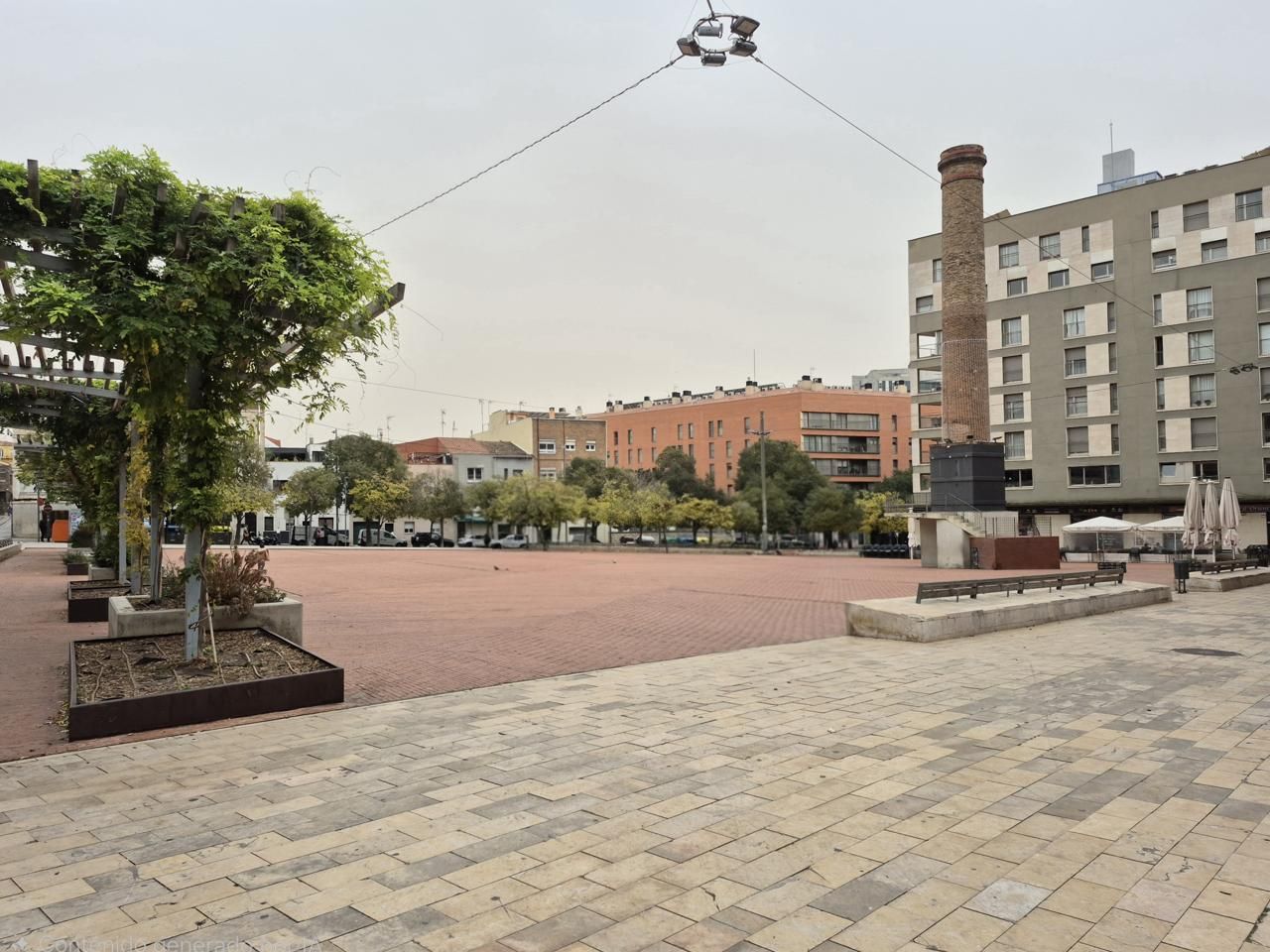 Exterior view of Premises for sale in Terrassa  with Air Conditioner