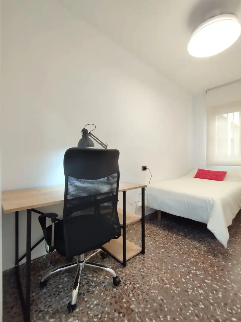 Habitación de Piso de alquiler en Murcia con Aire acondicionado, Calefacción y Amueblado
