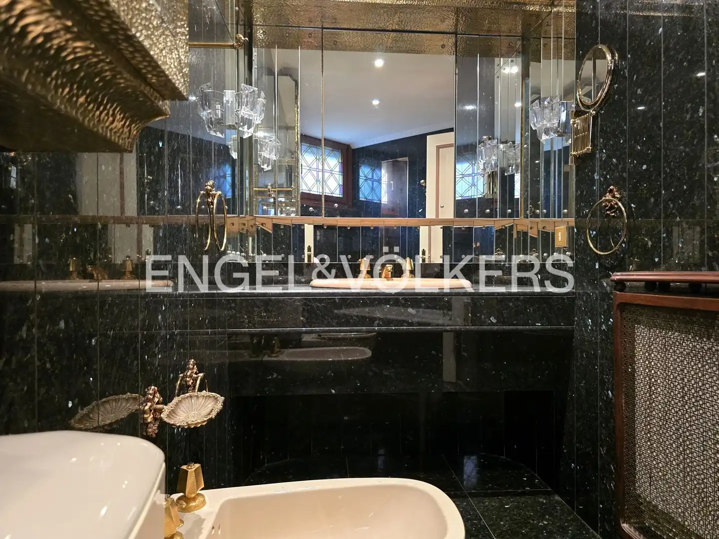 Baño de Piso de alquiler en Vigo  con Calefacción y Terraza