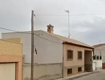 Vista exterior de Casa adosada en venta en Añover de Tajo con Calefacción y Jardín privado