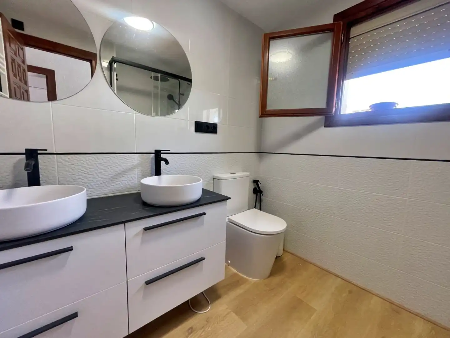 Bany de Casa o xalet de lloguer en Moraira amb Calefacció, Terrassa i Piscina