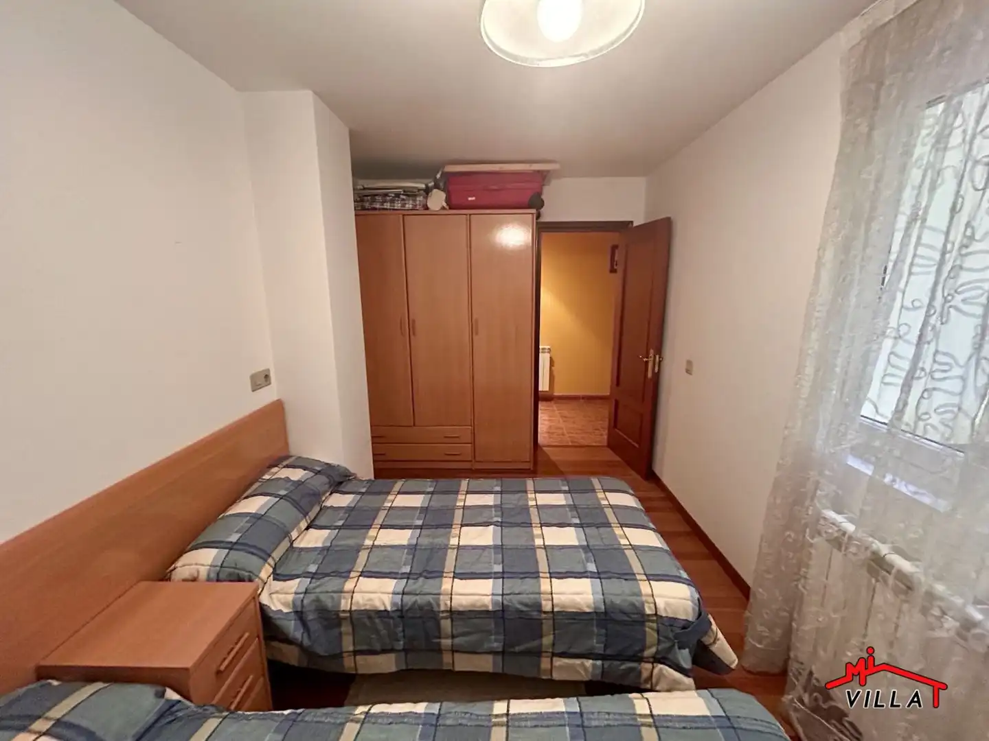 Bedroom of Flat for sale in Laredo  with Heating