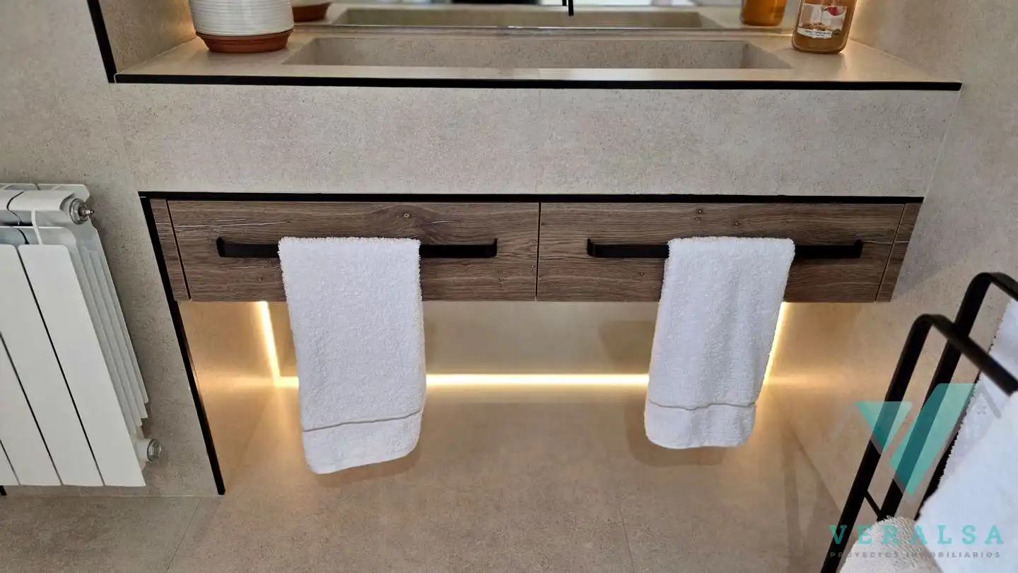 Baño de Piso en venta en Madrid con Aire acondicionado, Calefacción y Terraza