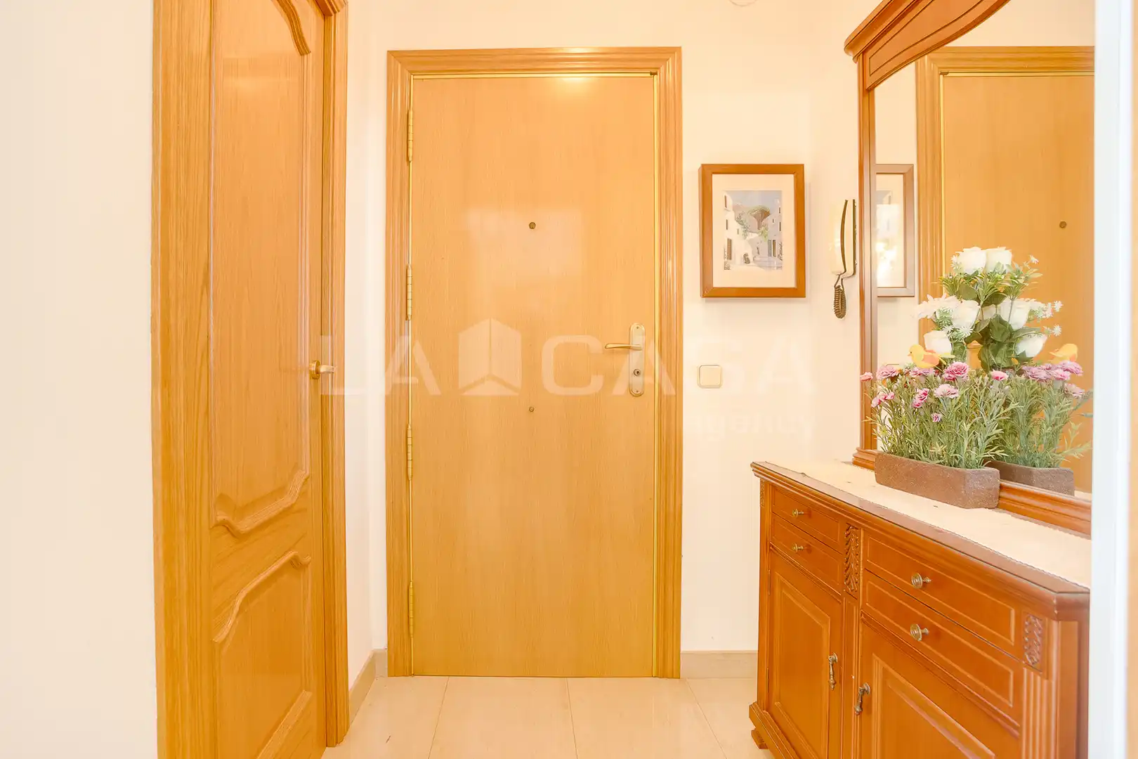 Piso en venta en Cornellà de Llobregat con Calefacción y Balcón