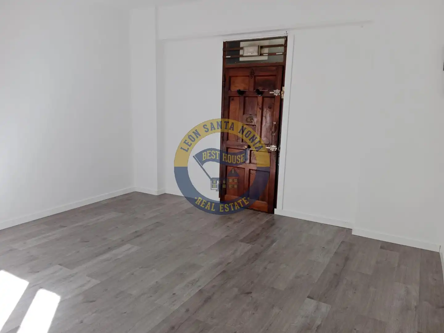 Oficina en venta en Casco Antiguo