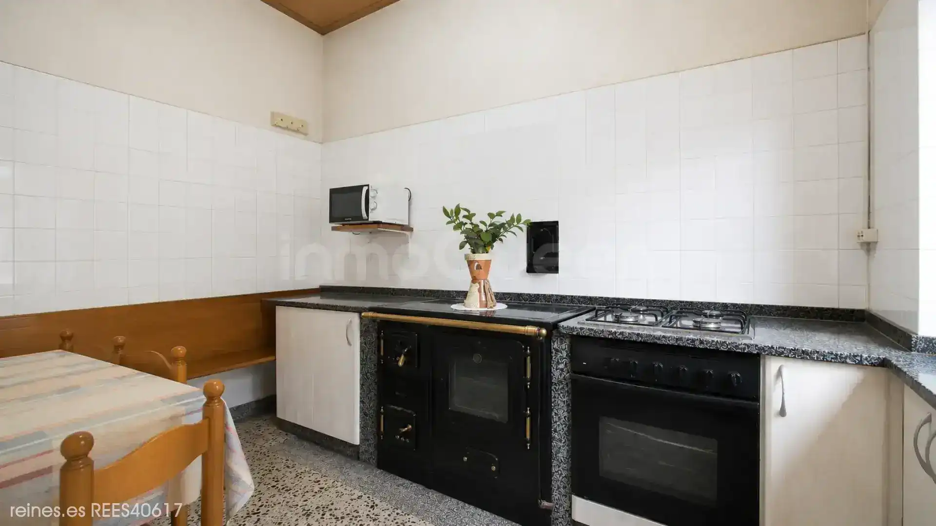 Kitchen of Houses for sale in A Pontenova    with Heating, Private garden and Terrace
