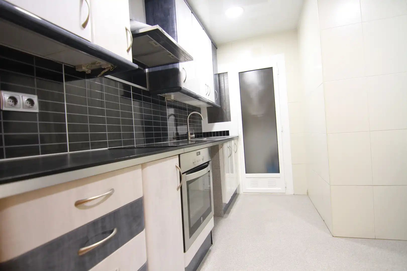 Cocina de Piso en venta en Olesa de Montserrat con Aire acondicionado, Calefacción y Parquet