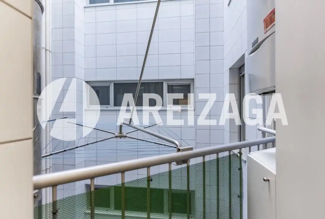 Terraza de Piso en venta en Donostia - San Sebastián  con Calefacción, Terraza y Balcón
