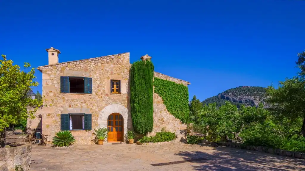 Casa rústica con piscina en venta en Pollença Poble