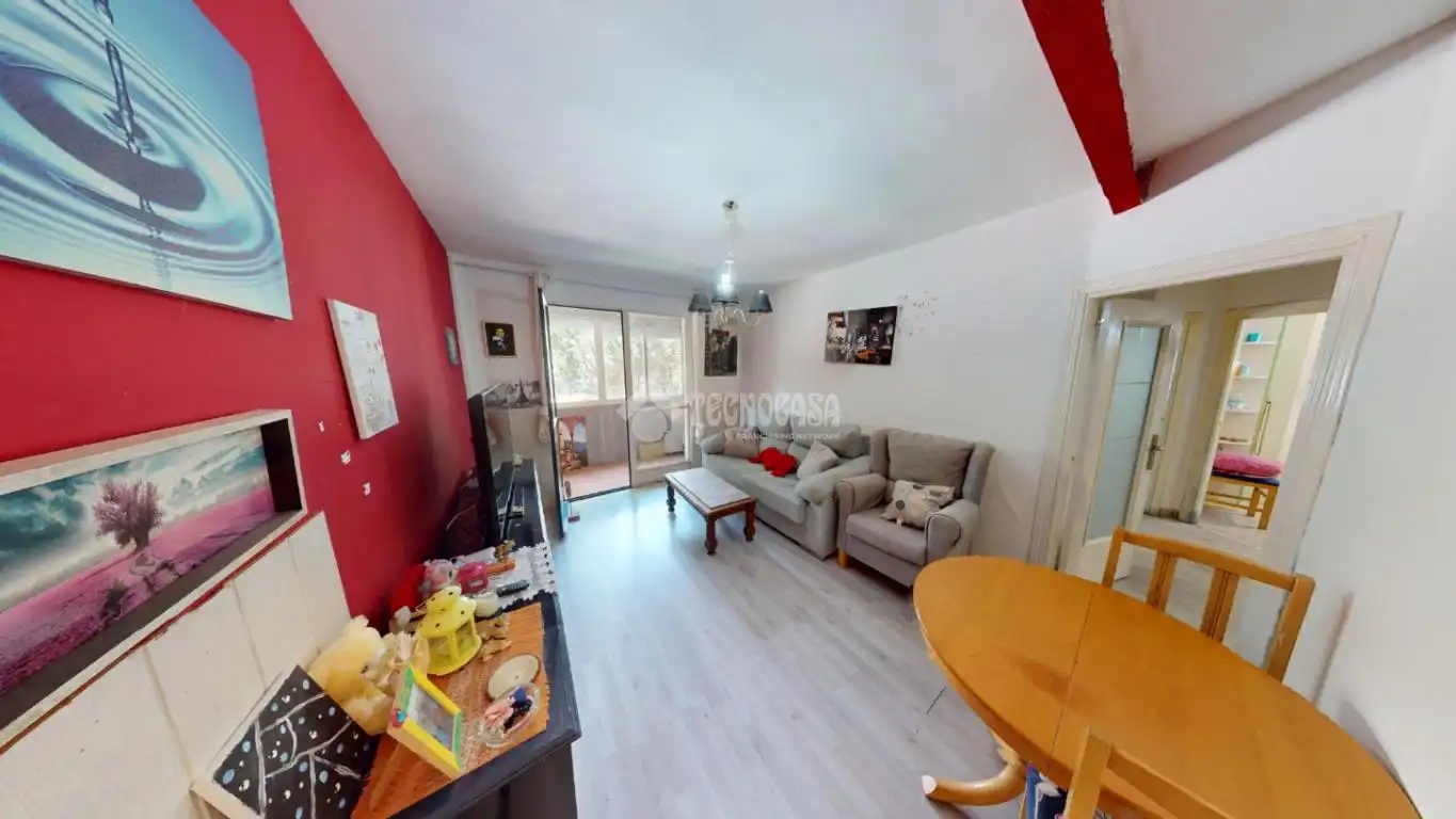 Flat for sale in Flores