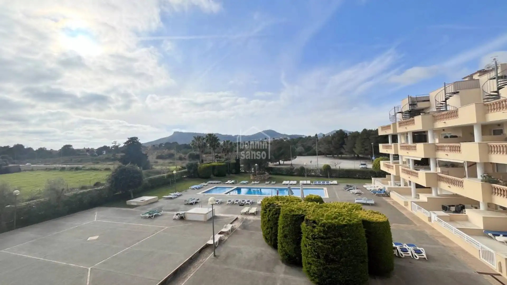 Vista exterior de Apartament en venda en Son Servera amb Jardí privat, Terrassa i Piscina