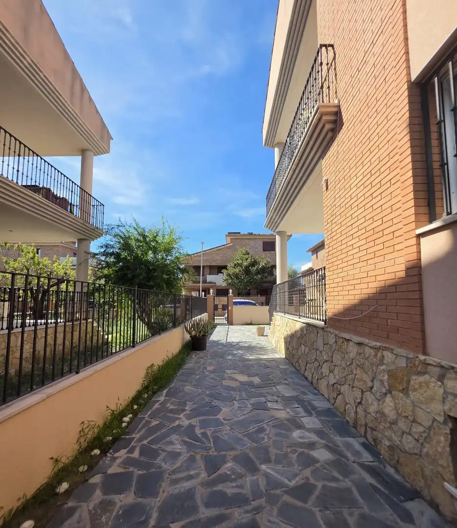 Casa bifamiliare con balcone in vendita a Vilafortuny - Cap de Sant Pere, imagen 5