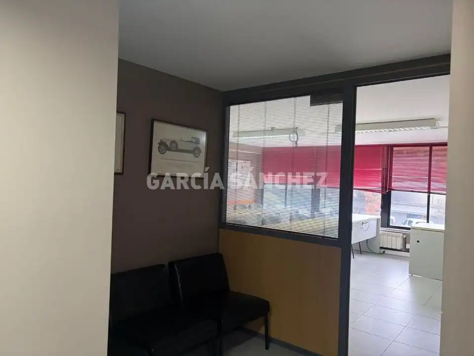 Oficina en venta en Boiro, A Coruña