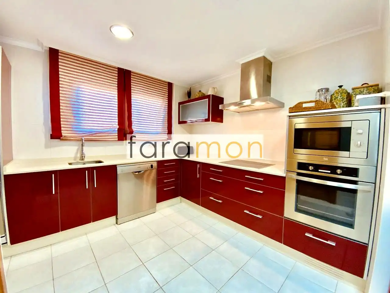 Duplexes for rent in Rafael Freire, Baiona
