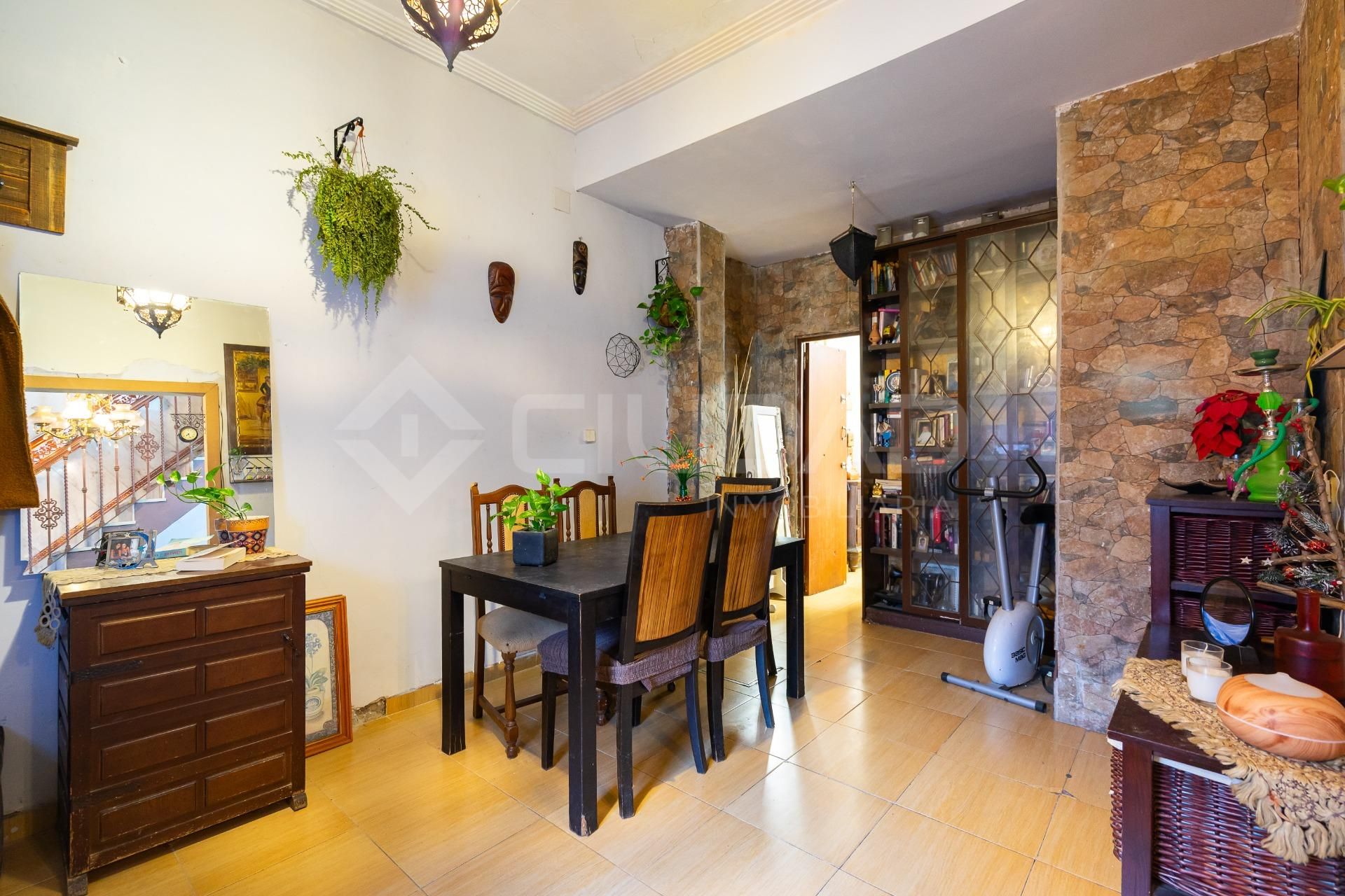 Dining room of Single-family semi-detached for sale in  Sevilla Capital  with Terrace