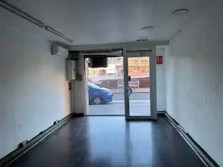 Local comercial en alquiler en Plaza Jaume Balmes 8, imagen 3