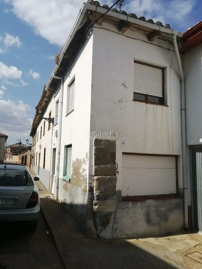 Maison avec jardin à vendre à Calle Revilla 4