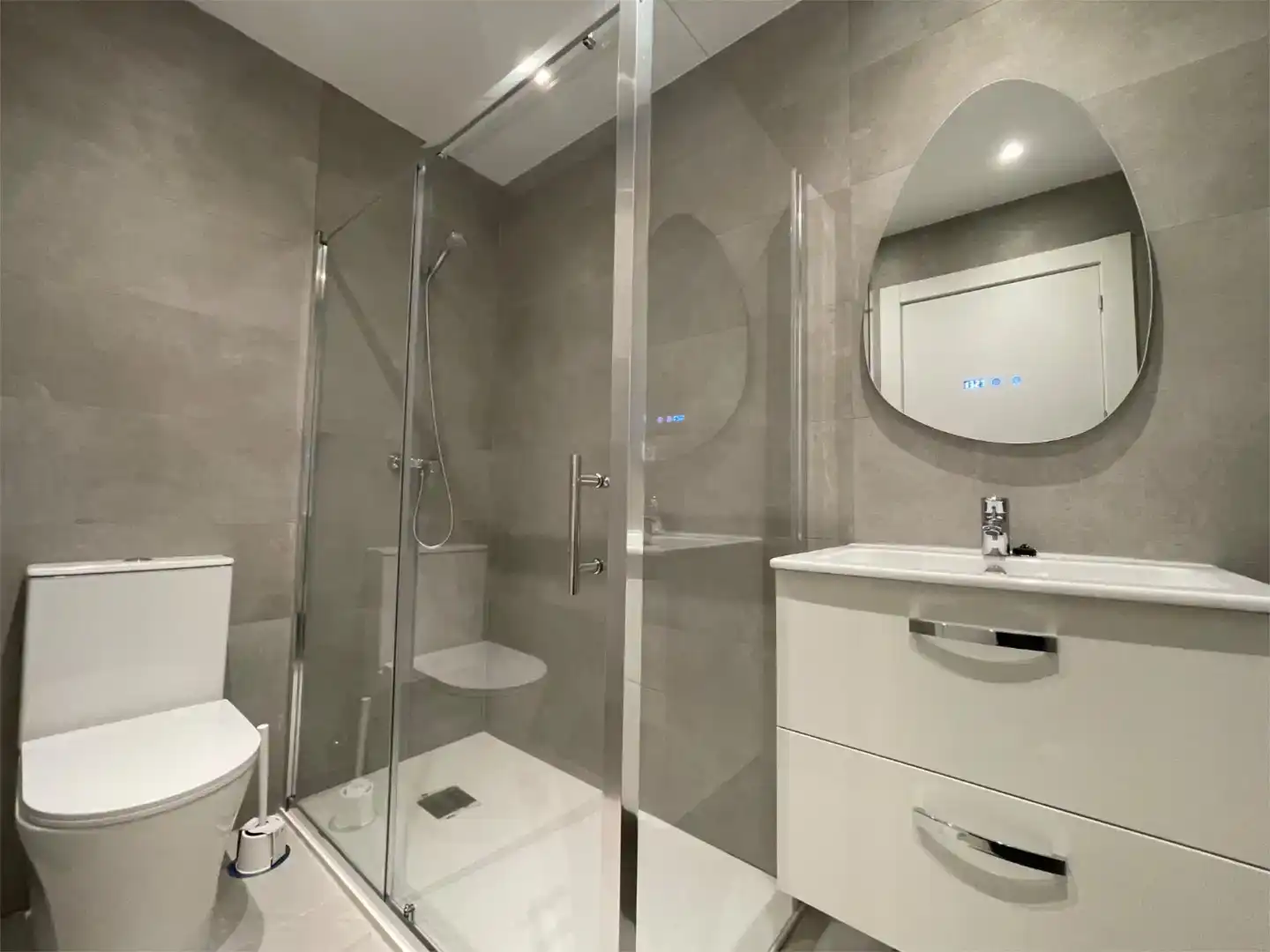 Baño de Apartamento de alquiler en Murcia con Aire acondicionado, Amueblado y Balcón