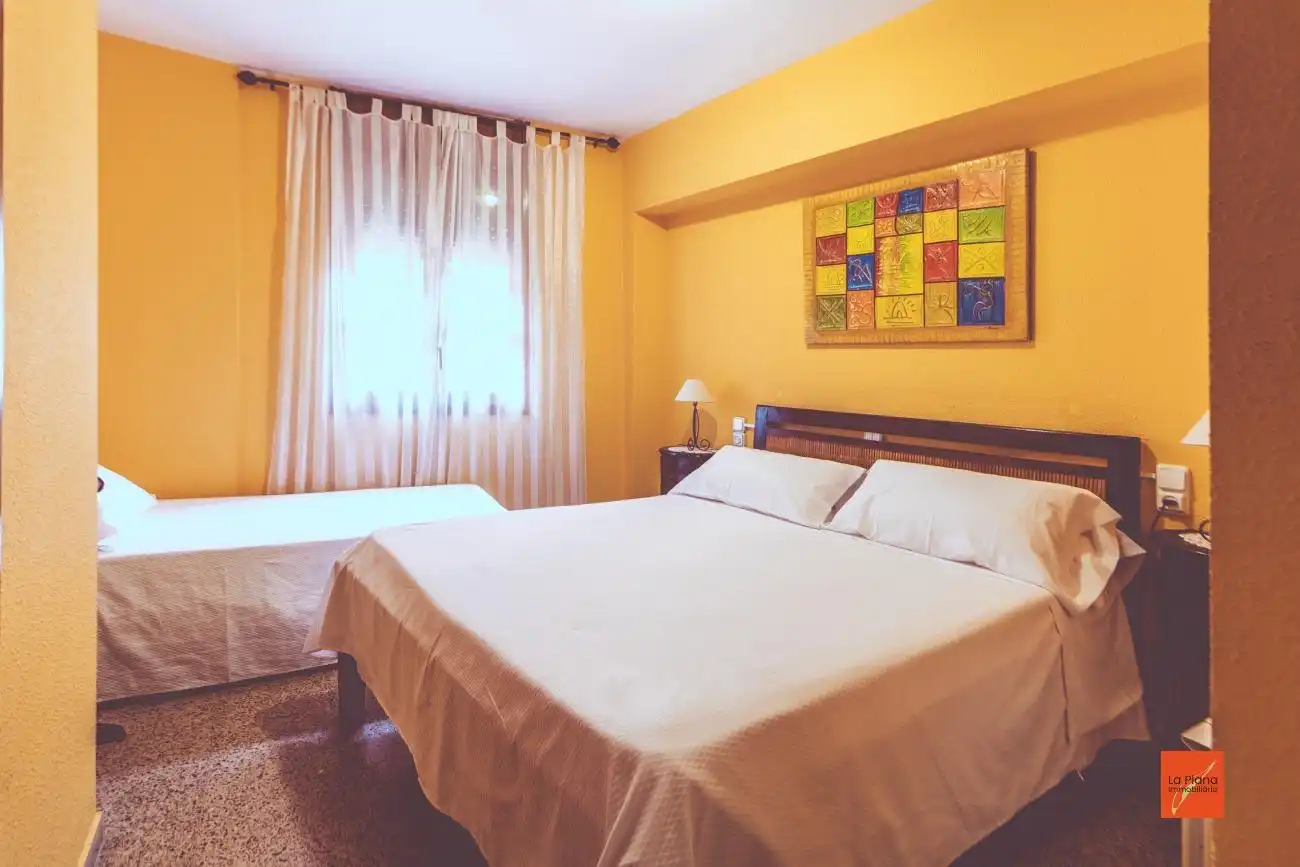 Habitación de Edificio en venta en Santa Bàrbara