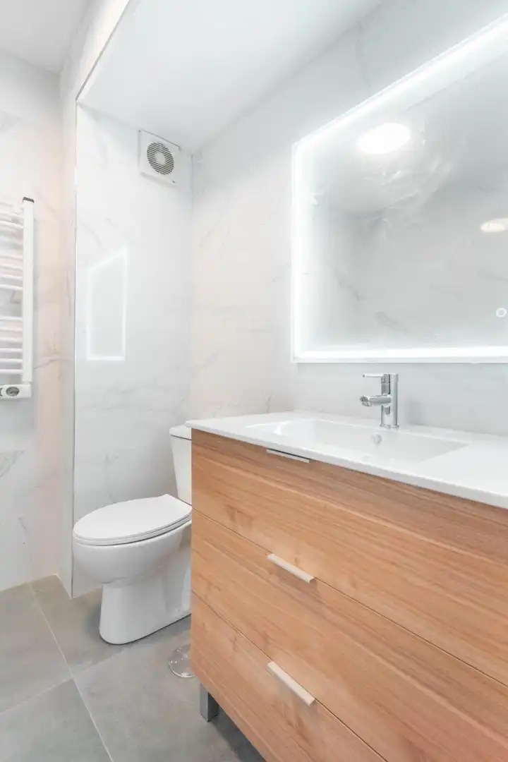 Baño de Piso en venta en Langreo con Trastero