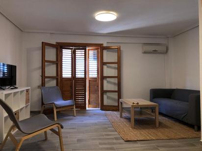Sala d'estar de Pis de lloguer en Burjassot amb Aire condicionat, Parquet i Terrassa