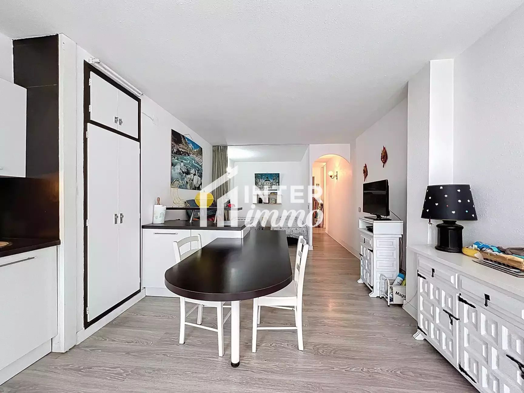 Sala d'estar de Pis en venda en Roses amb Terrassa i Moblat