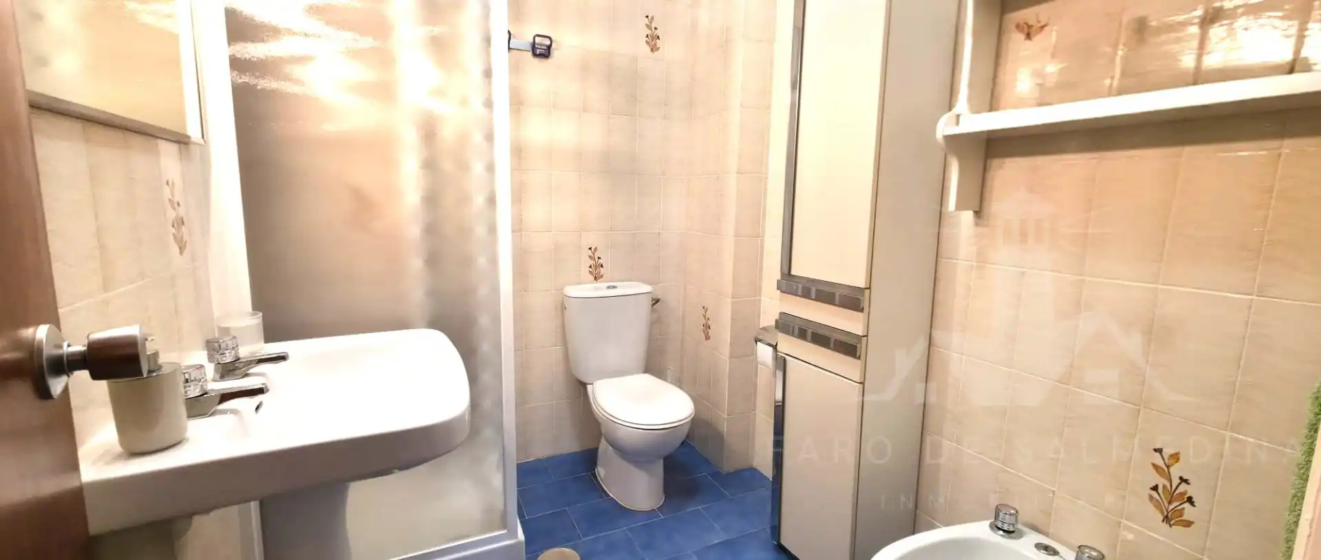 Baño de Piso en venta en Chipiona con Terraza