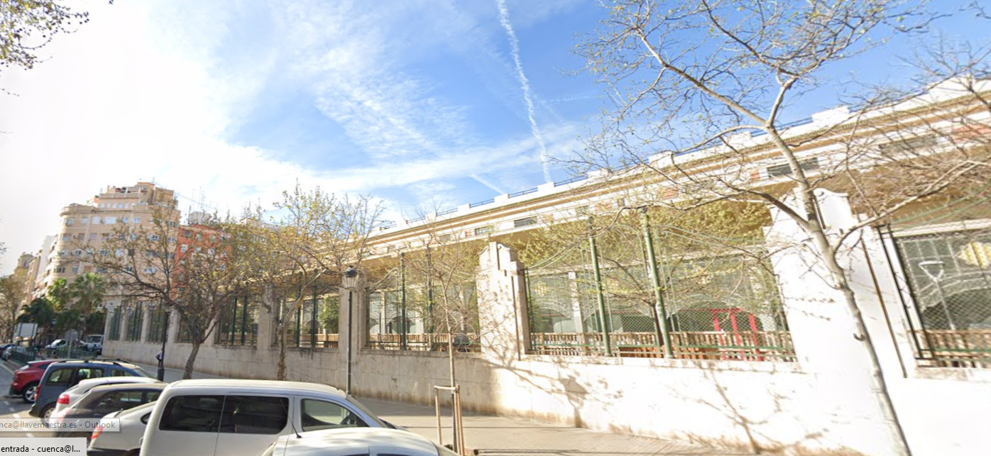 Exterior view of Industrial buildings for sale in  Valencia Capital