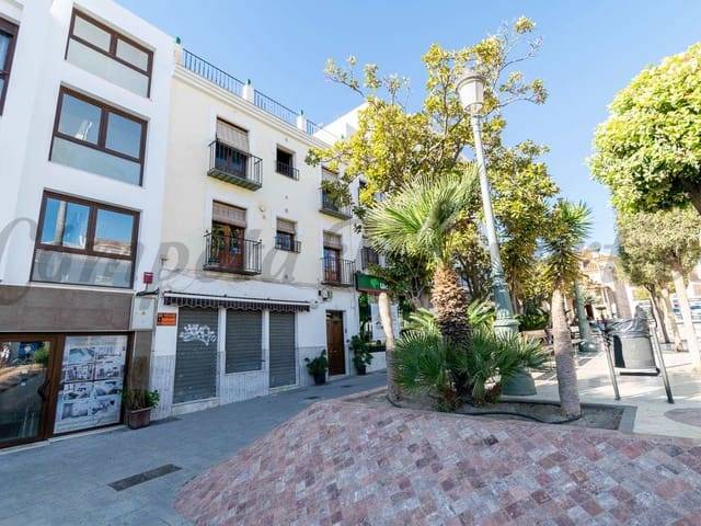 Casa adosada en Venta en Nueva Nerja