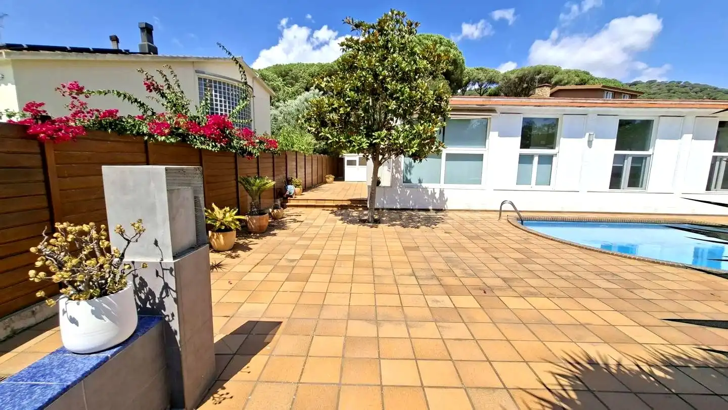 Jardín de Casa o chalet en venta en Argentona con Calefacción, Jardín privado y Piscina