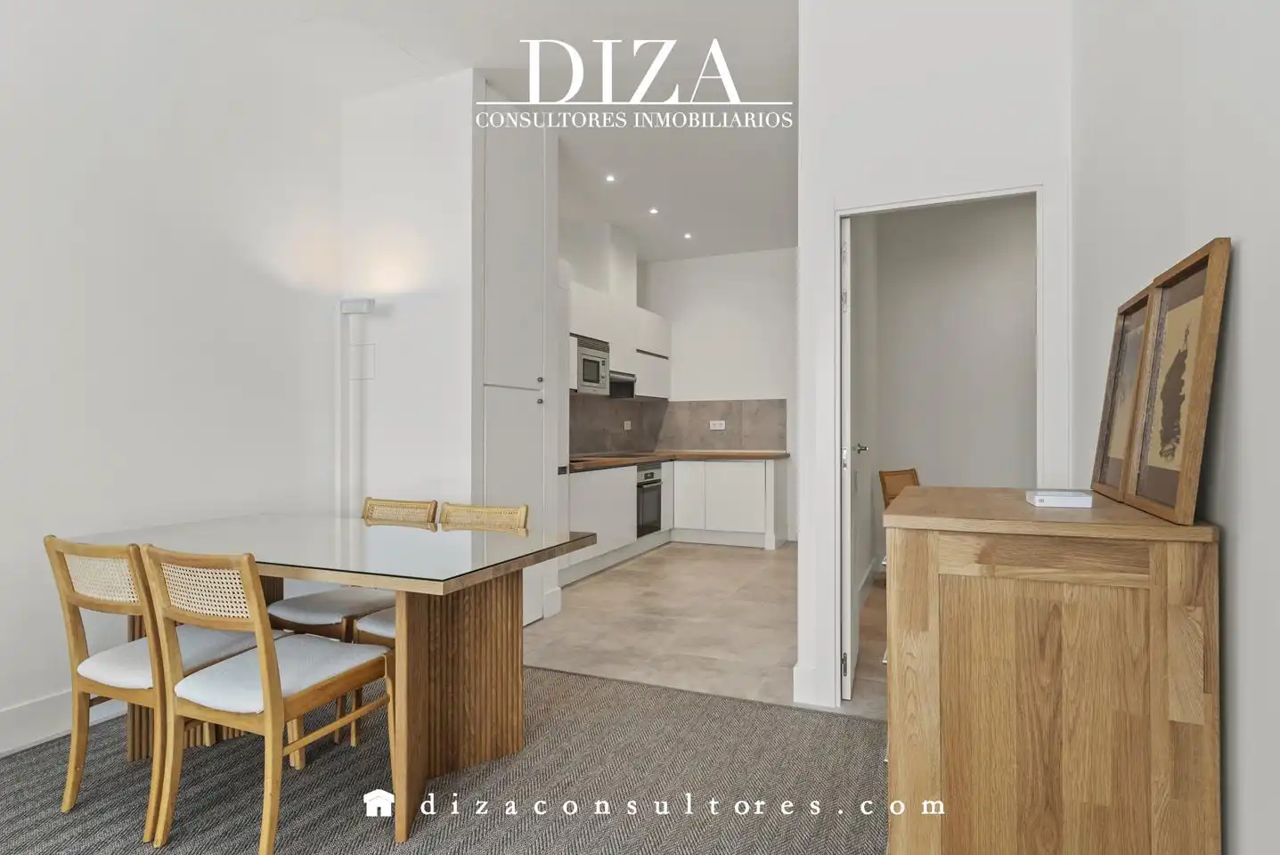 Exterior view of Ground floor for rent in Madrid  with Air Conditioner and Furnished