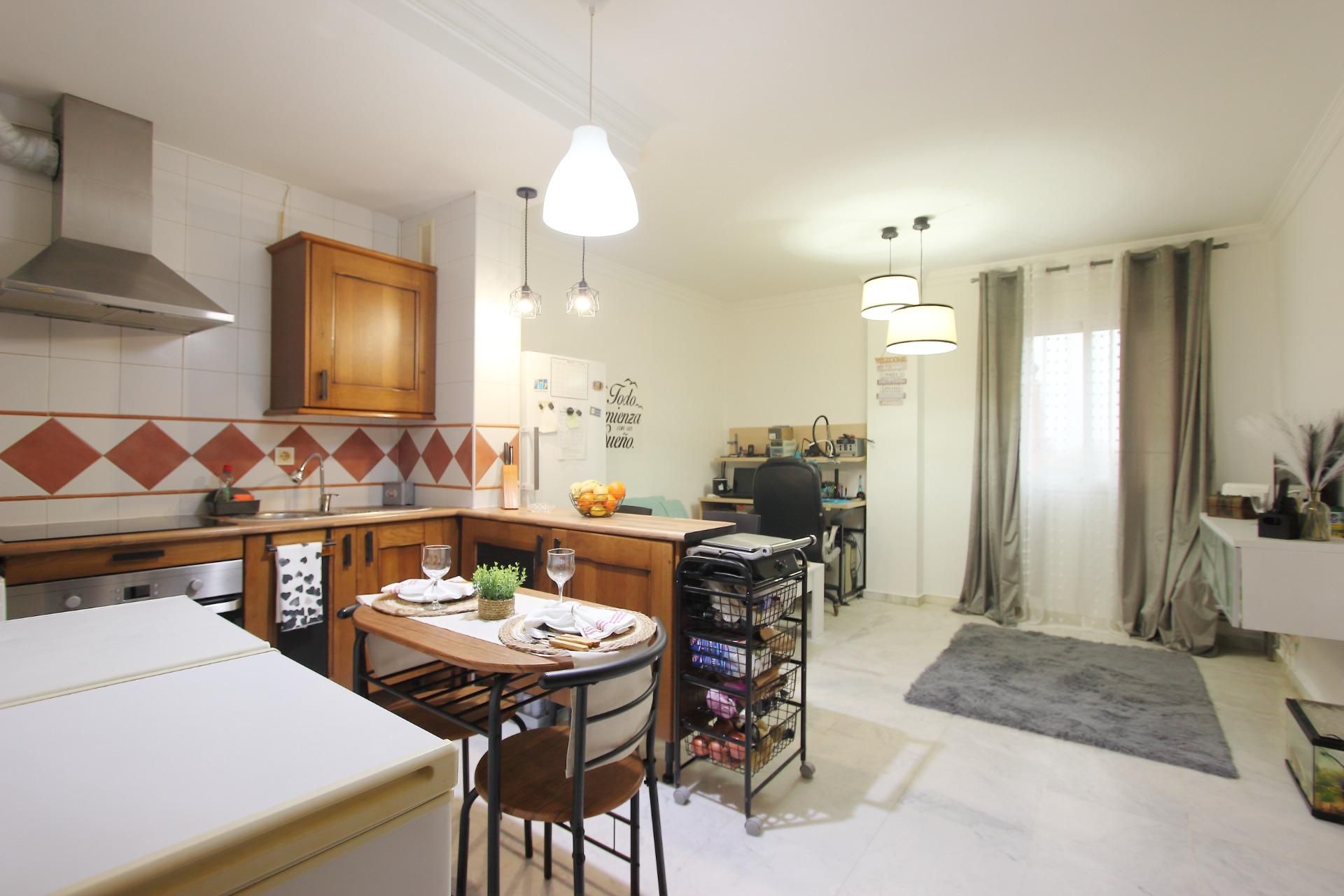 Apartment for sale in Calle de José Díaz Velázquez, La Algaba
