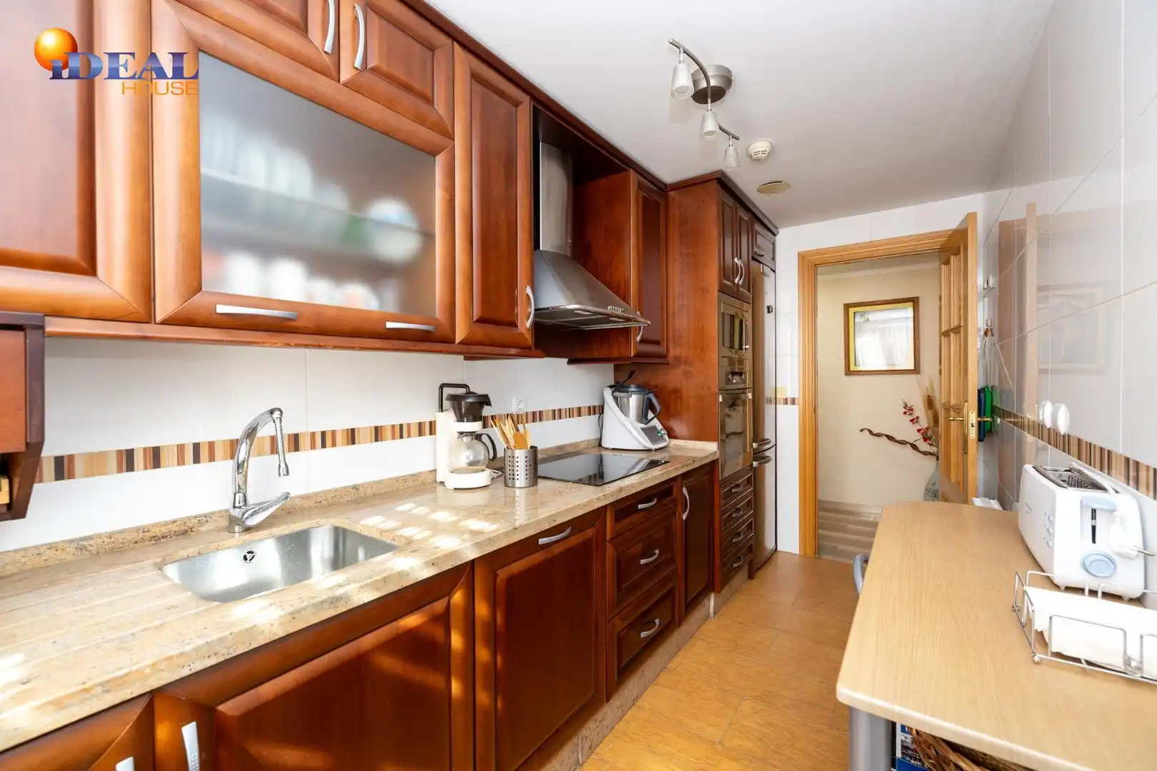 Piso con terraza en venta en Plaza CIUDAD DE LOS CARMENES, imagen 19