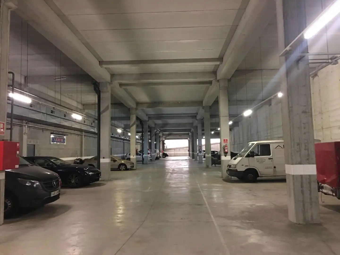 Einzelparkplatz zur Miete in Carrer d'Alemanya 51, imagen 2