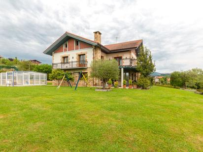 Jardí de Casa o xalet en venda en Mungia amb Calefacció, Jardí privat i Terrassa