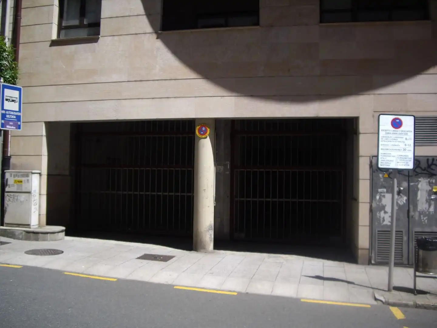 Parking de Local en venta en Ermua