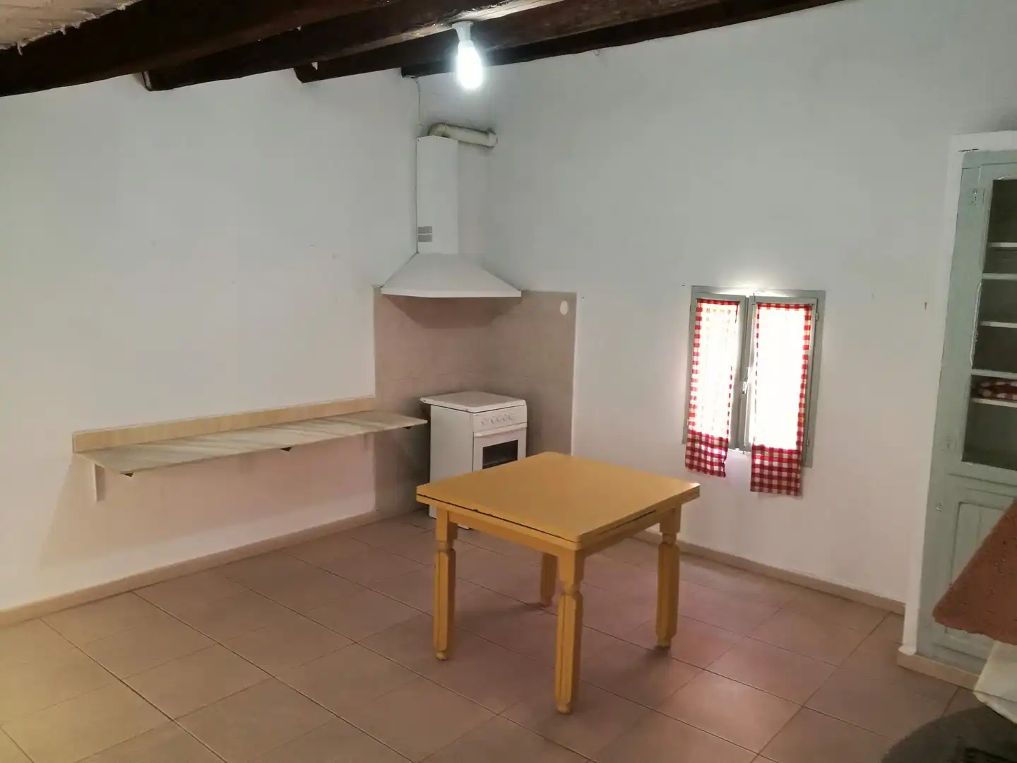 Cuina de Casa adosada de lloguer en Bellvís, Lleida